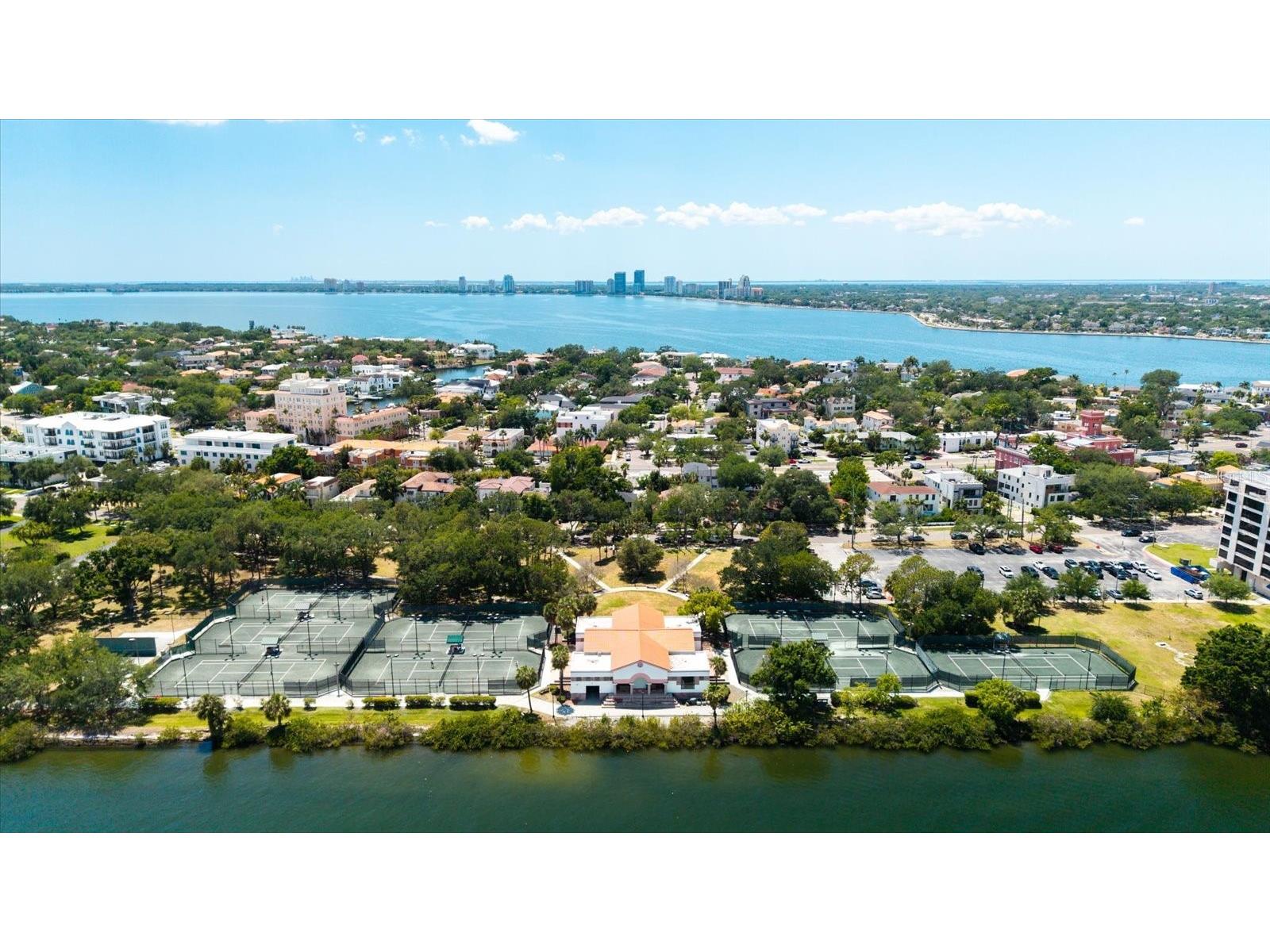 91 Davis Boulevard #303 Tampa FL 33606 TB8498356 image70