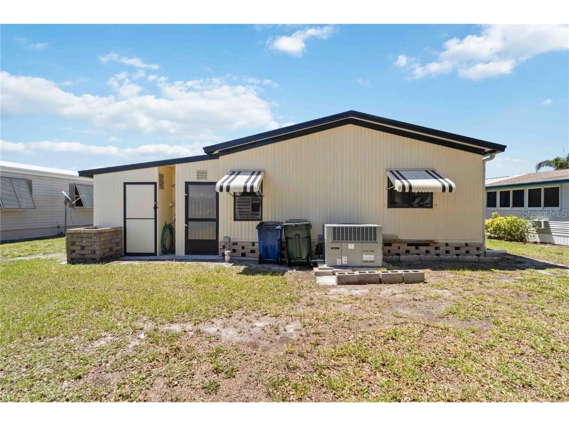 91 N Easter Island Circle Englewood FL 34223 N6138902 image30