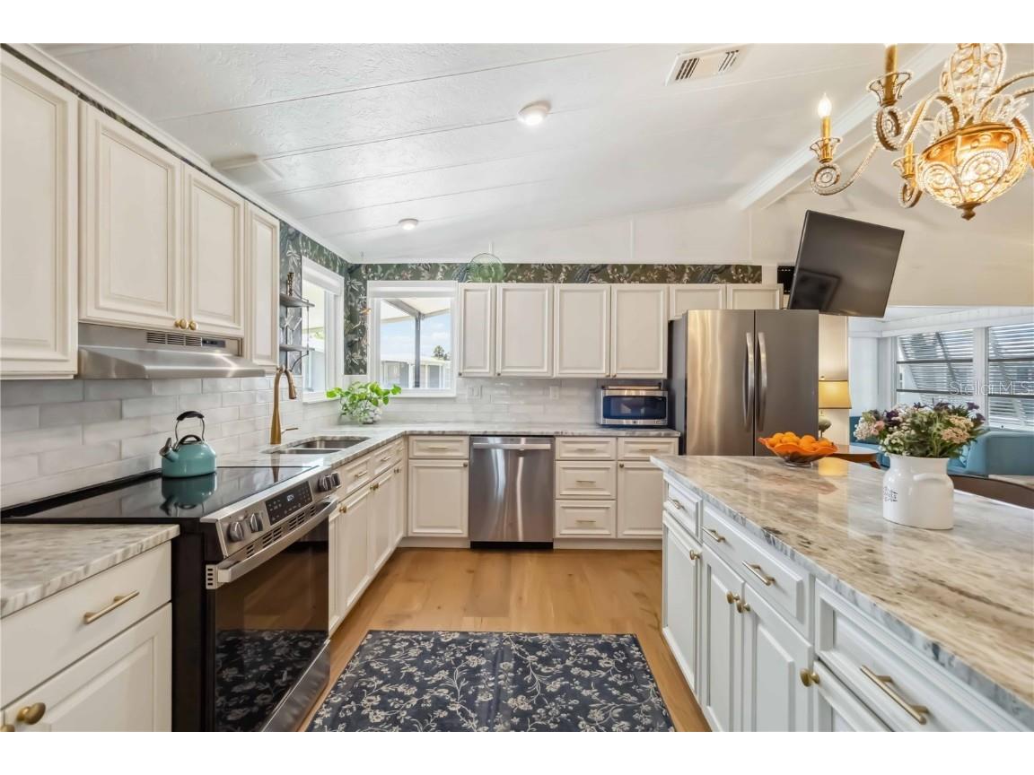 91 N Easter Island Circle Englewood FL 34223 N6138902 image6