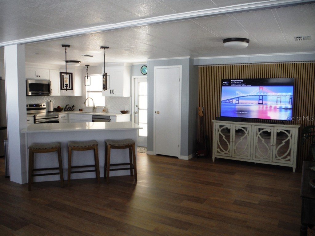 91 Redwood Drive #7 Safety Harbor FL 34695 TB8451729 image11