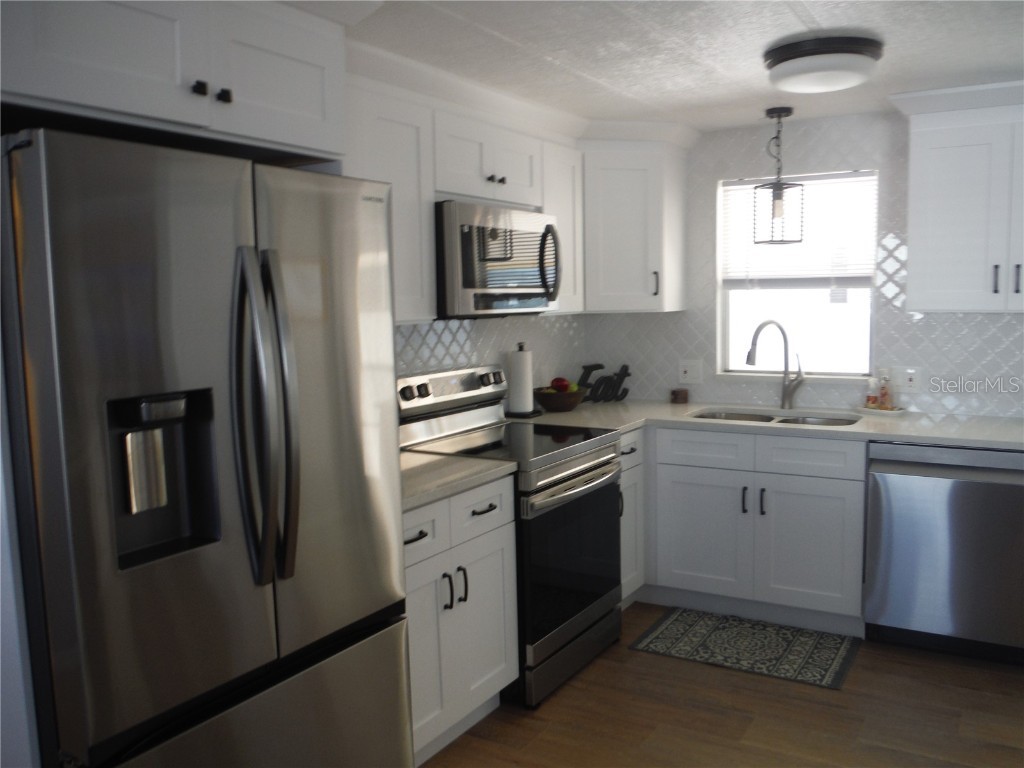 91 Redwood Drive #7 Safety Harbor FL 34695 TB8451729 image2