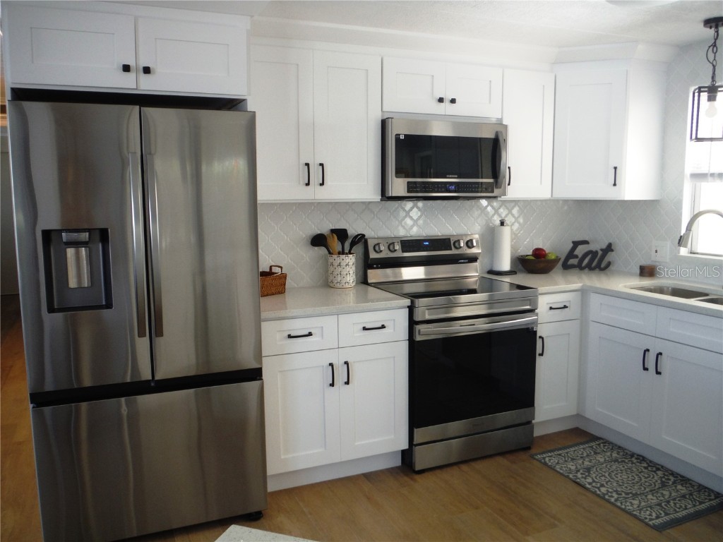 91 Redwood Drive #7 Safety Harbor FL 34695 TB8451729 image3