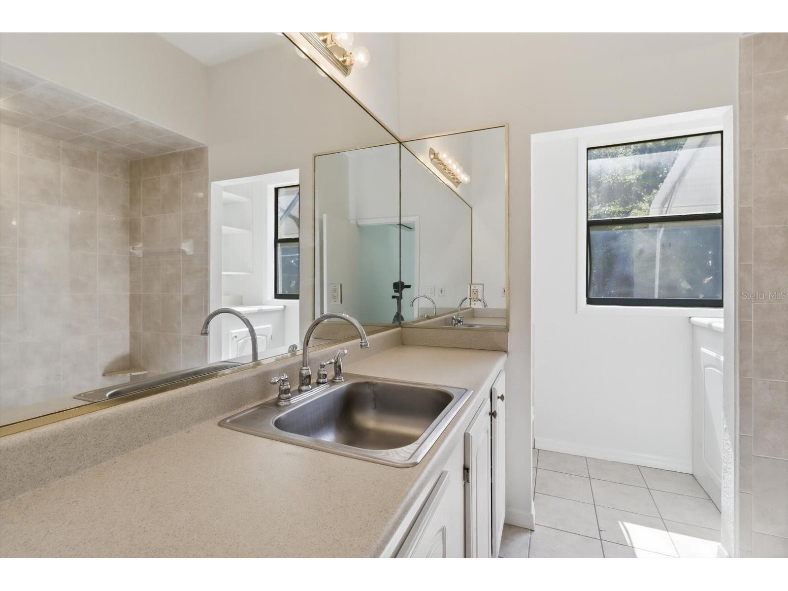 91 S School Avenue Lecanto FL 34461 OM726892 image60