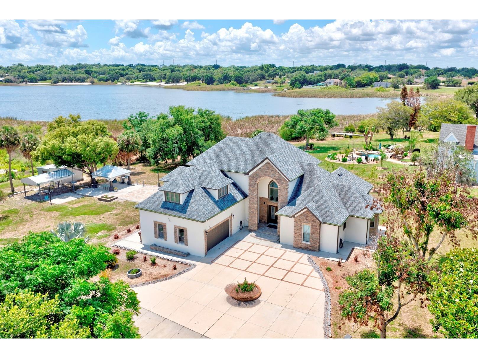 91 Woodland Drive Haines City FL 33844 - LAKE EVA L4961579 image1