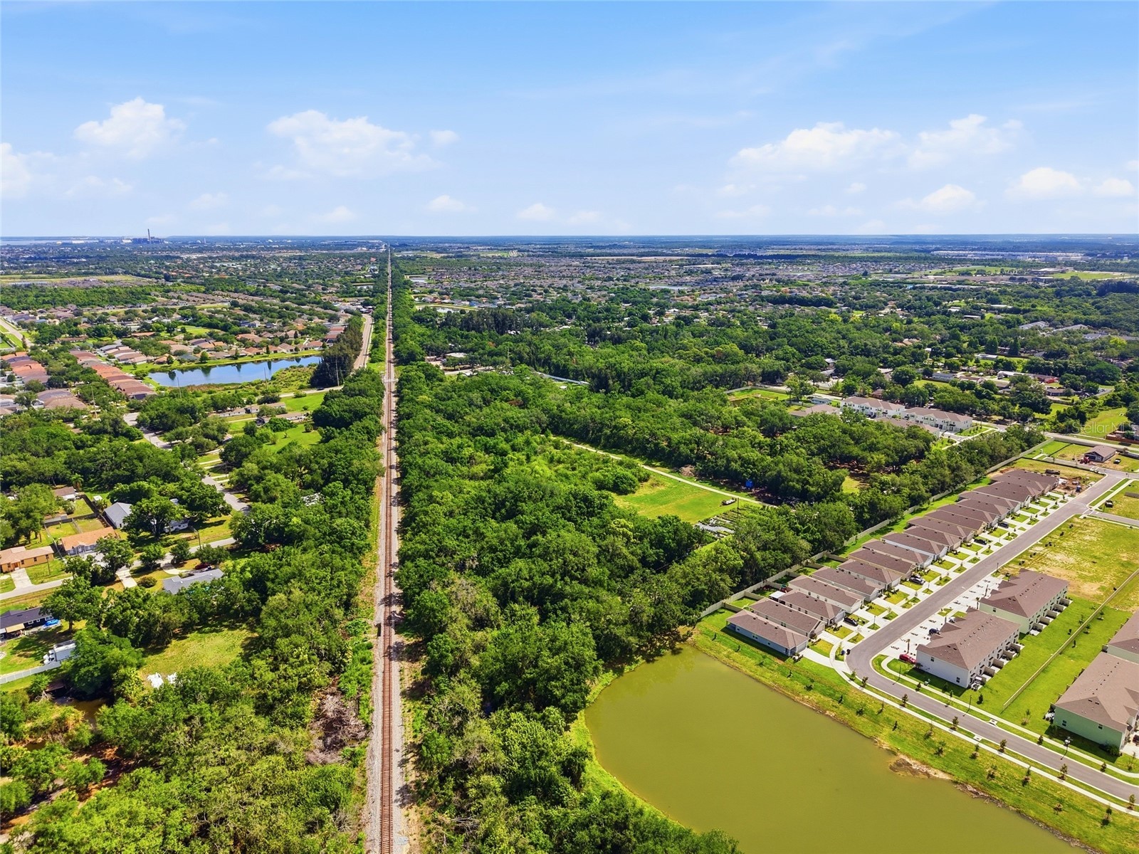 910 1010 & 1016 3rd Ave Se Avenue SE Ruskin FL 33570 A4693776 image6