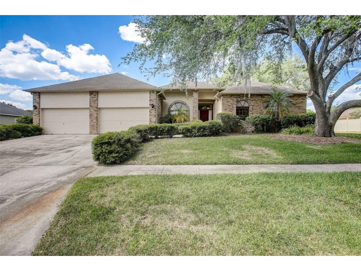 910 Academy Drive Brandon FL 33511 T3523018 image1