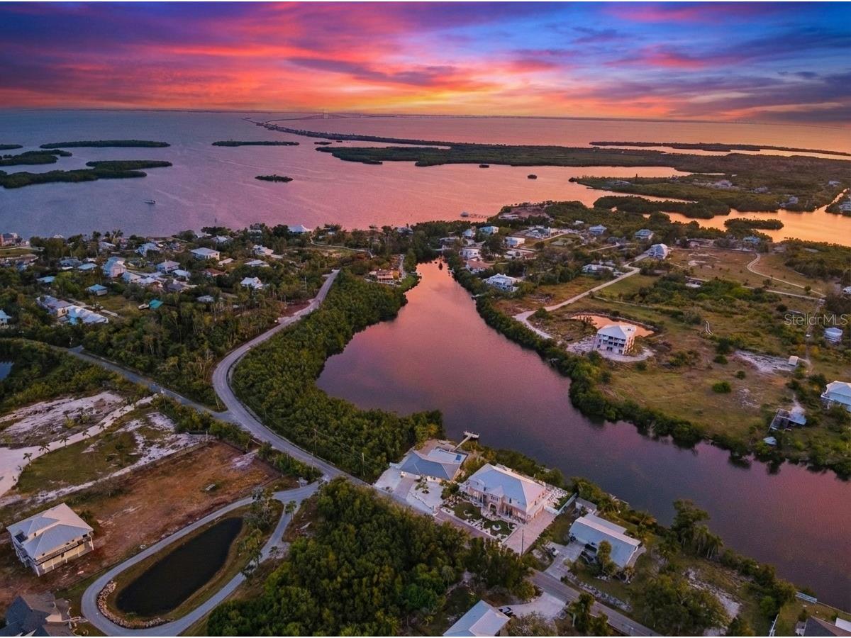 910 Bayshore Drive Terra Ceia FL 34250 A4674151 image1