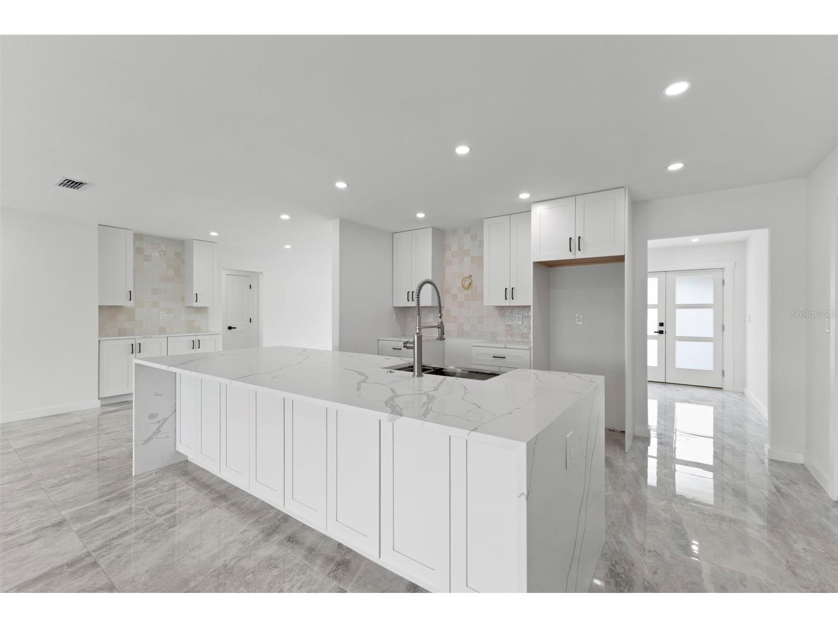 910 Bayshore Drive Terra Ceia FL 34250 A4674151 image22