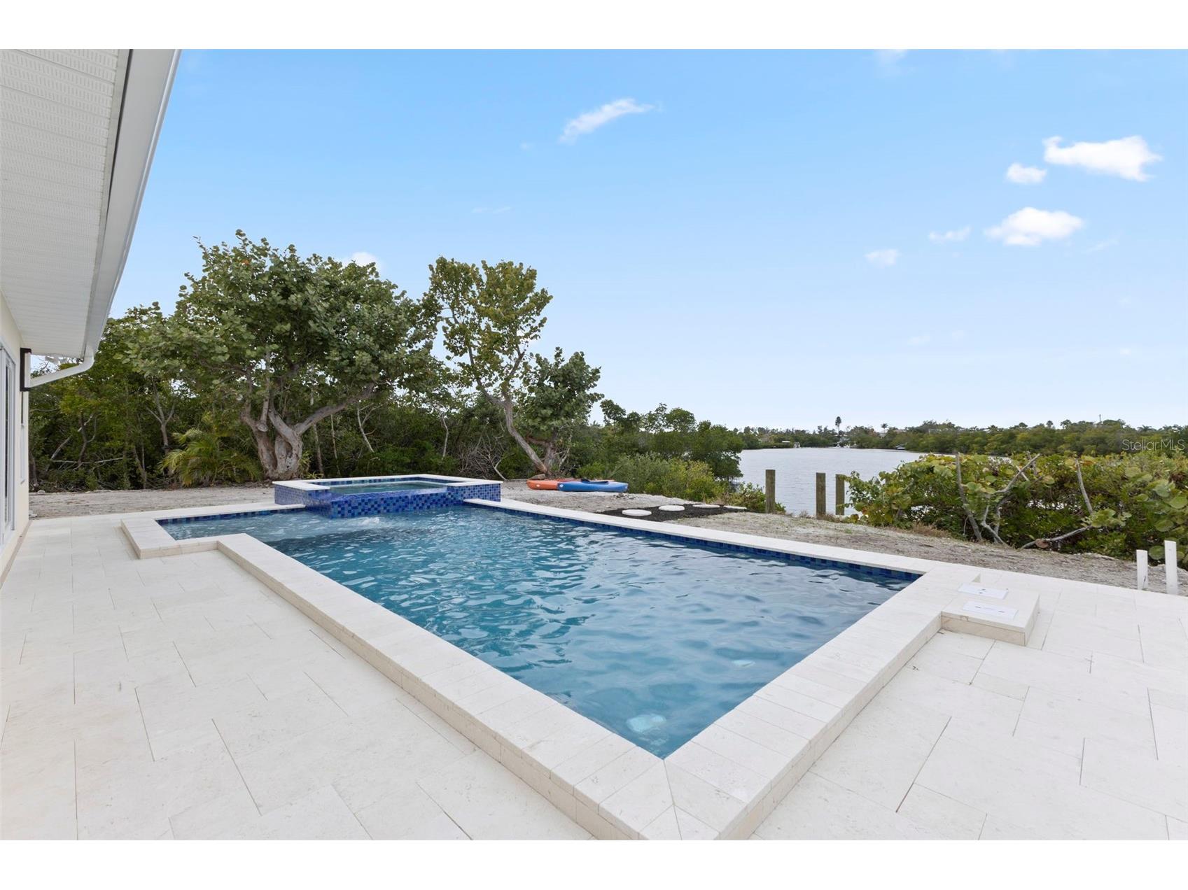 910 Bayshore Drive Terra Ceia FL 34250 A4674151 image41