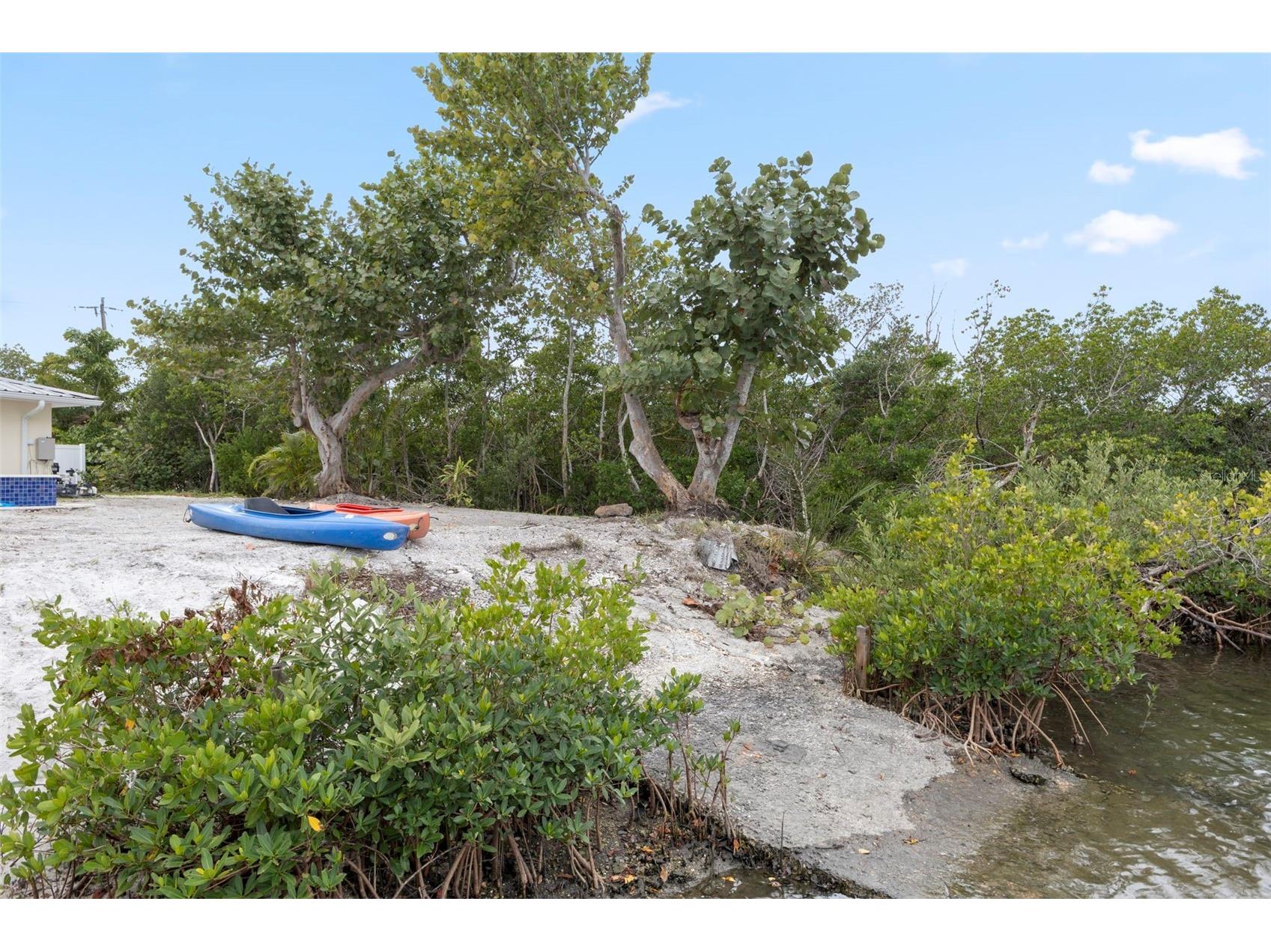 910 Bayshore Drive Terra Ceia FL 34250 A4674151 image44
