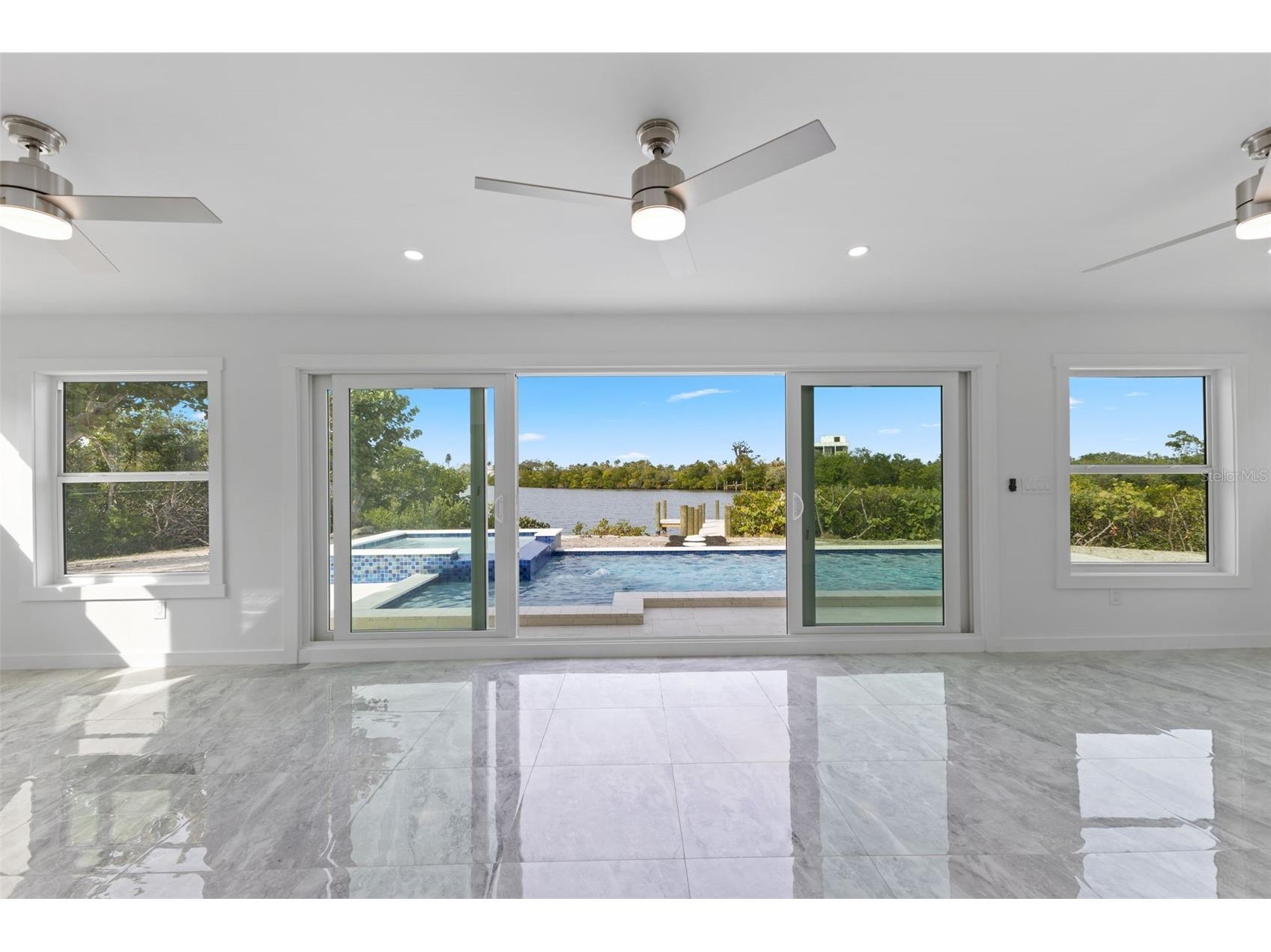 910 Bayshore Drive Terra Ceia FL 34250 A4674151 image5