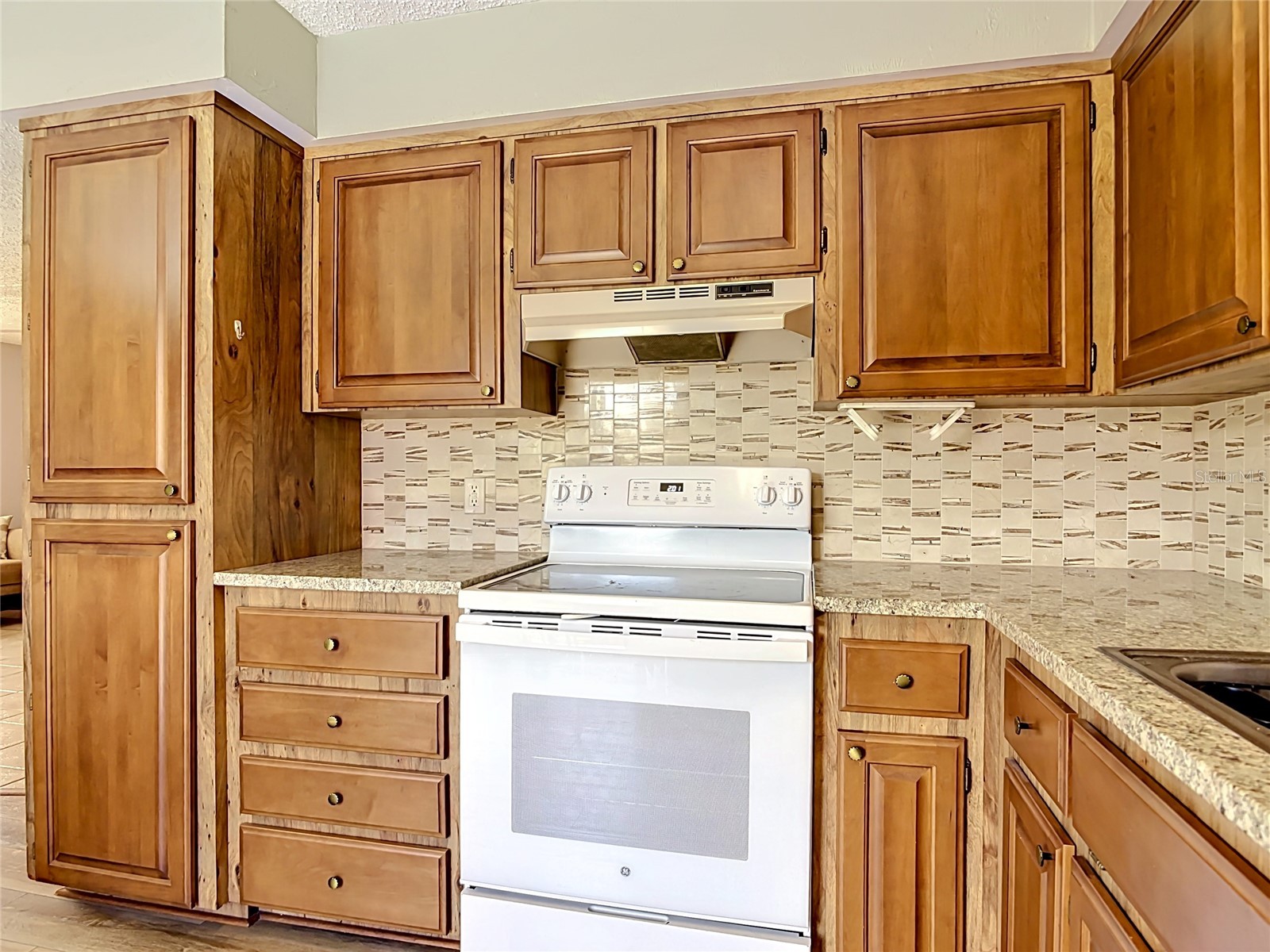 910 Big Tree Road #12-4 South Daytona FL 32119 V4948806 image12