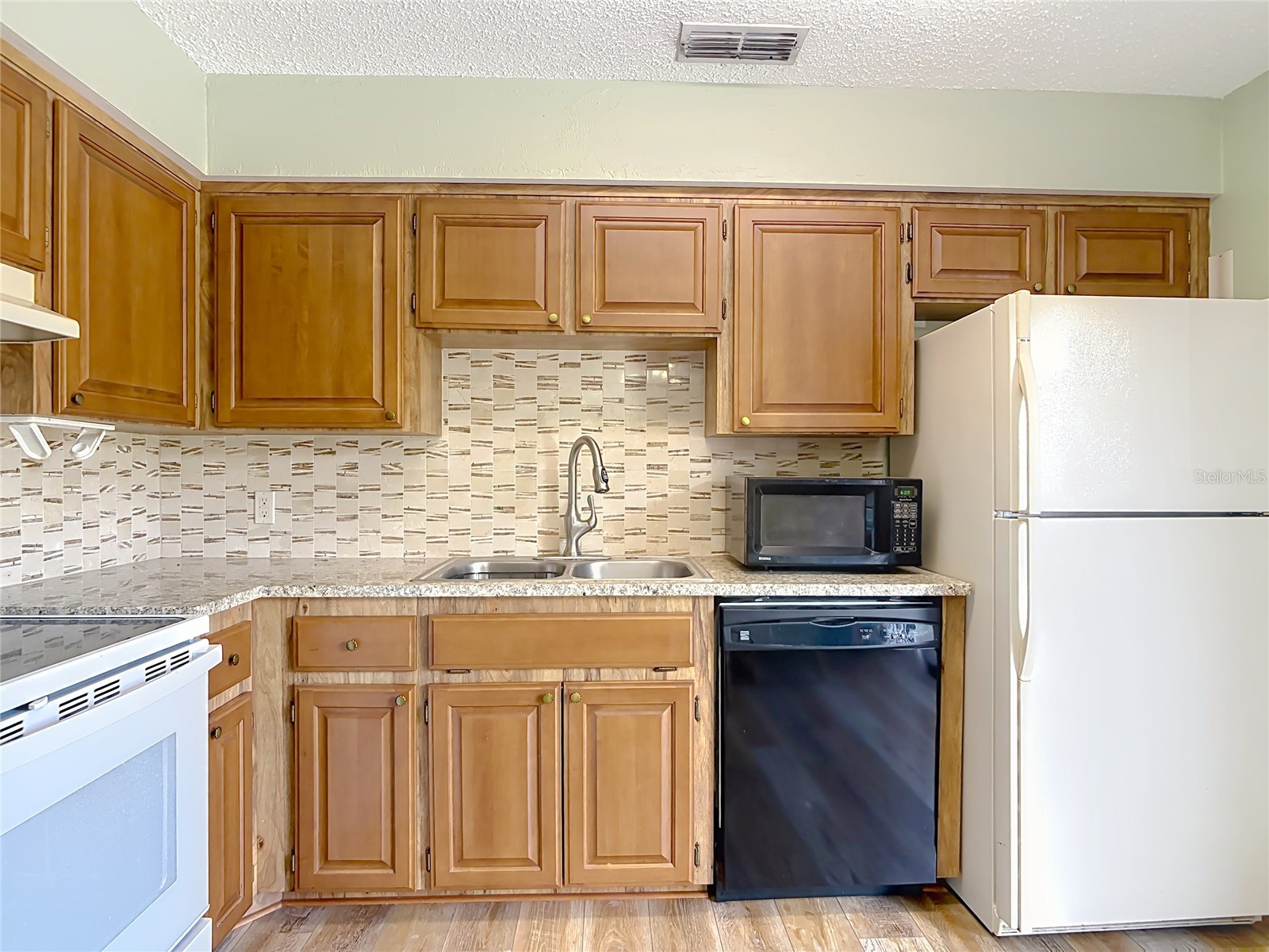 910 Big Tree Road #12-4 South Daytona FL 32119 V4948806 image14