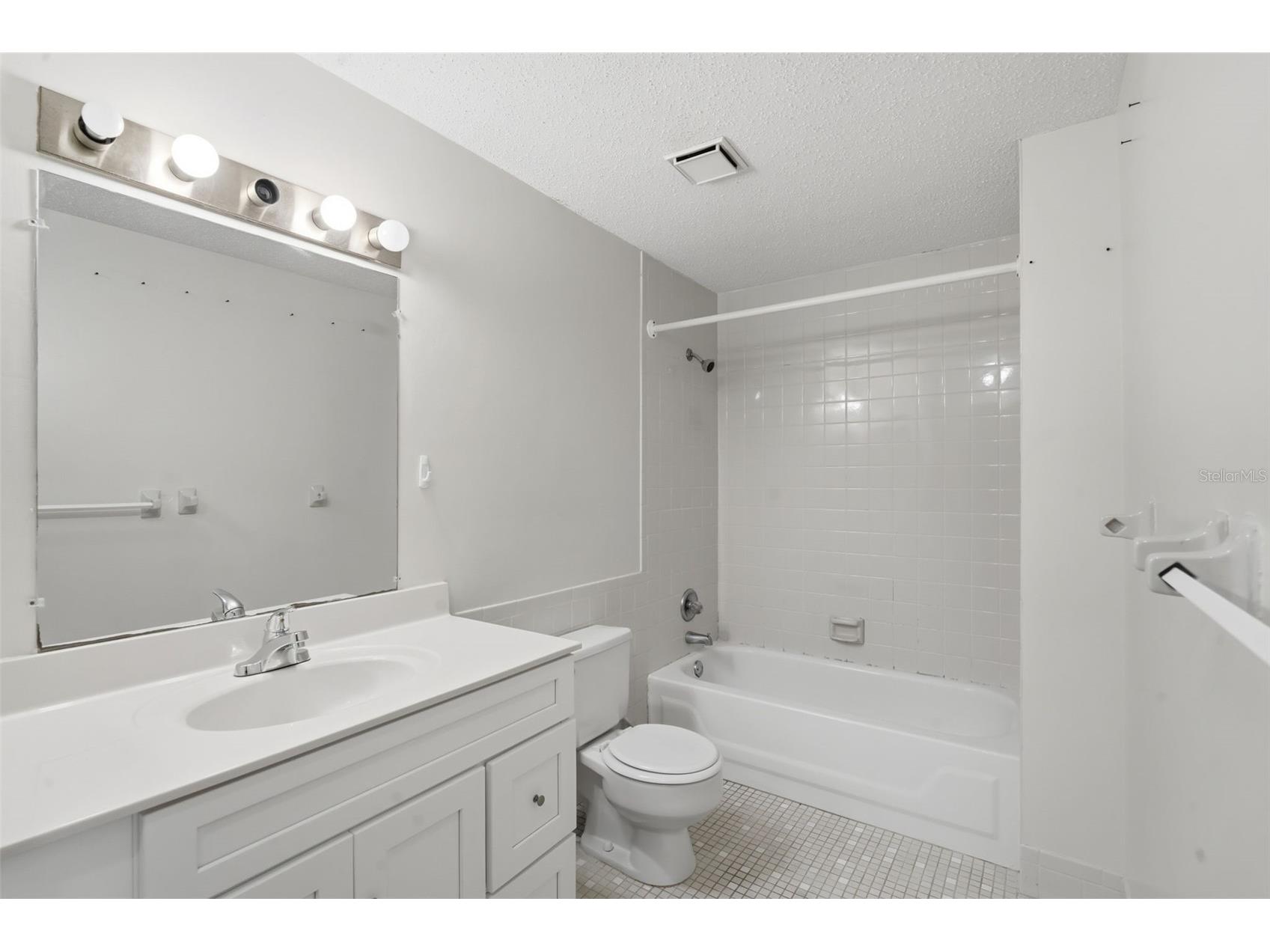 910 Big Tree Road #202 South Daytona FL 32119 O6399128 image26