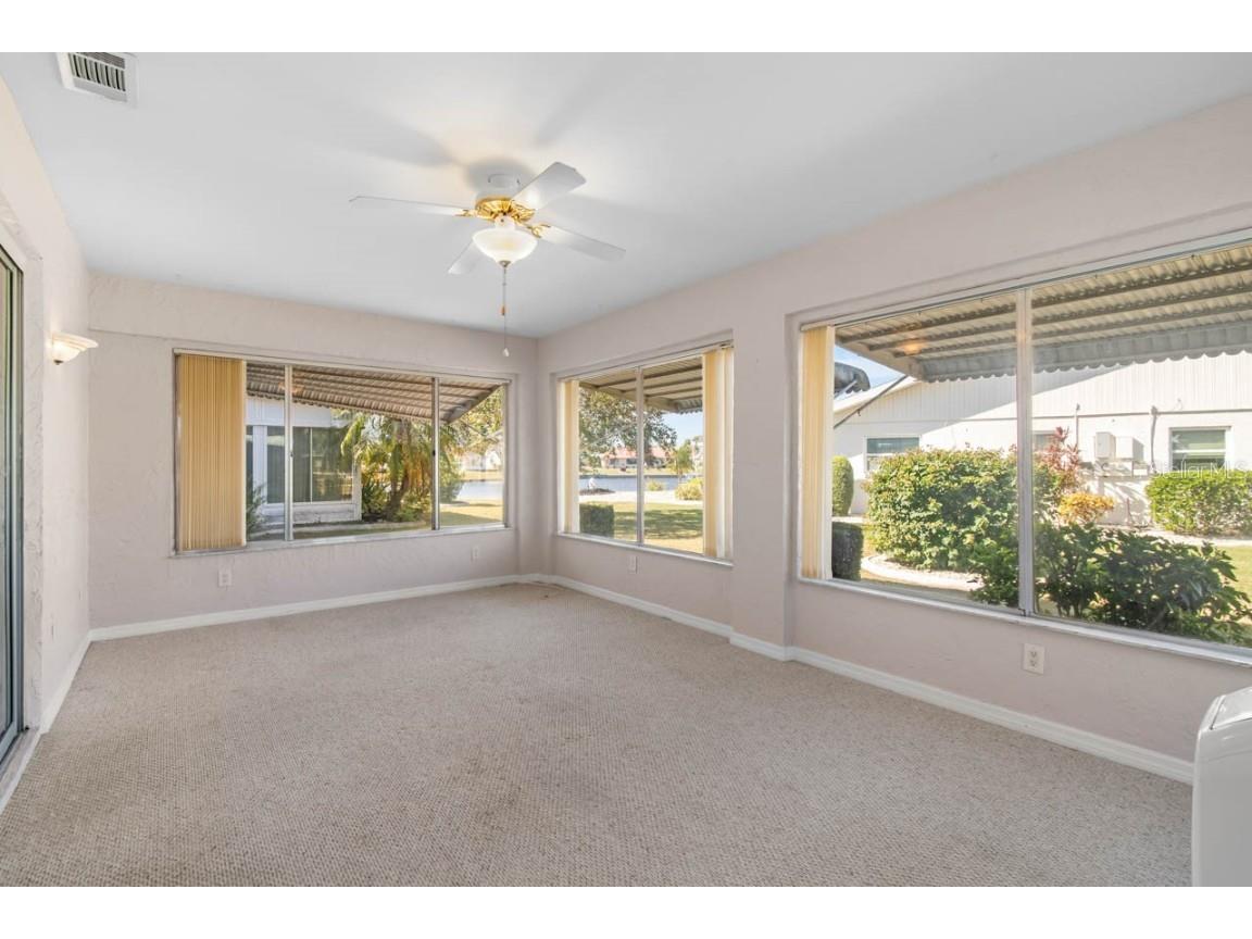 910 Bluewater Drive Sun City Center FL 33573 TB8443869 image18