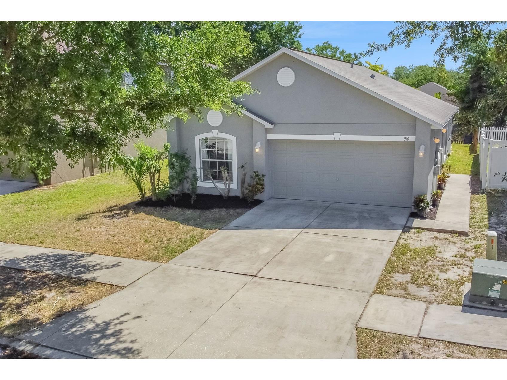 910 Brenton Leaf Dr Ruskin FL 33570 TB8501817 image1