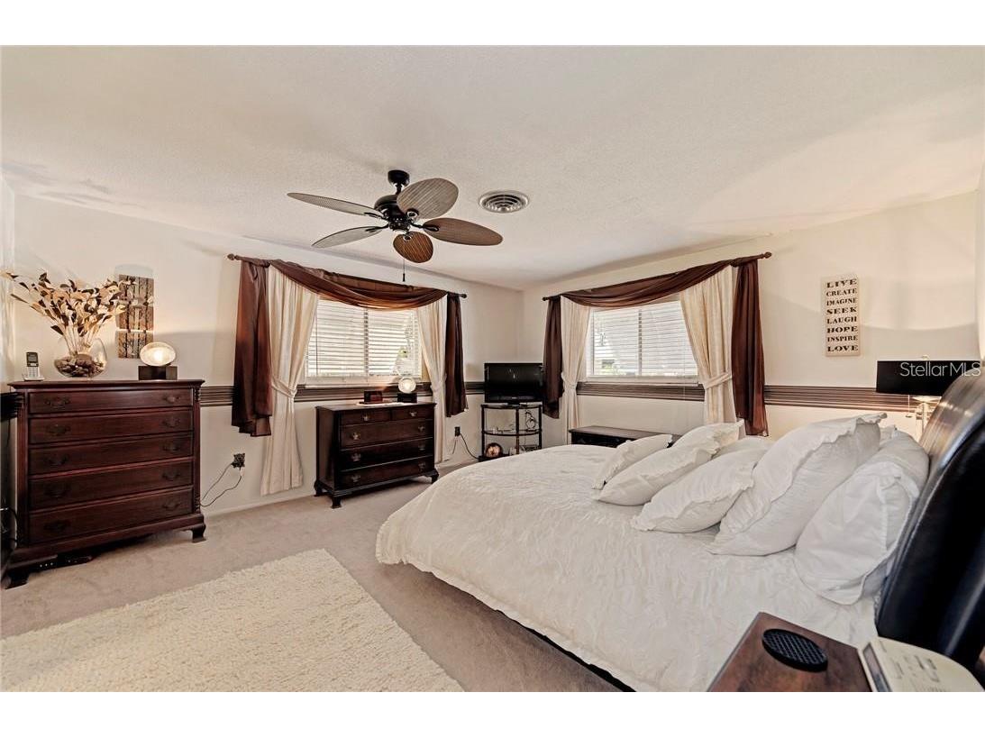 910 Caples Street Englewood FL 34223 A4584667 image16