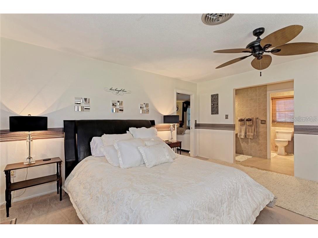 910 Caples Street Englewood FL 34223 A4584667 image18