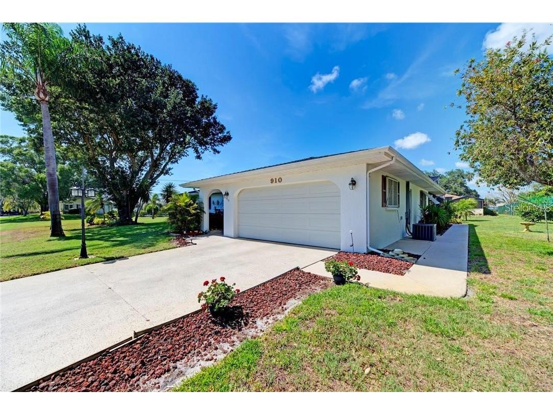 910 Caples Street Englewood FL 34223 A4584667 image28