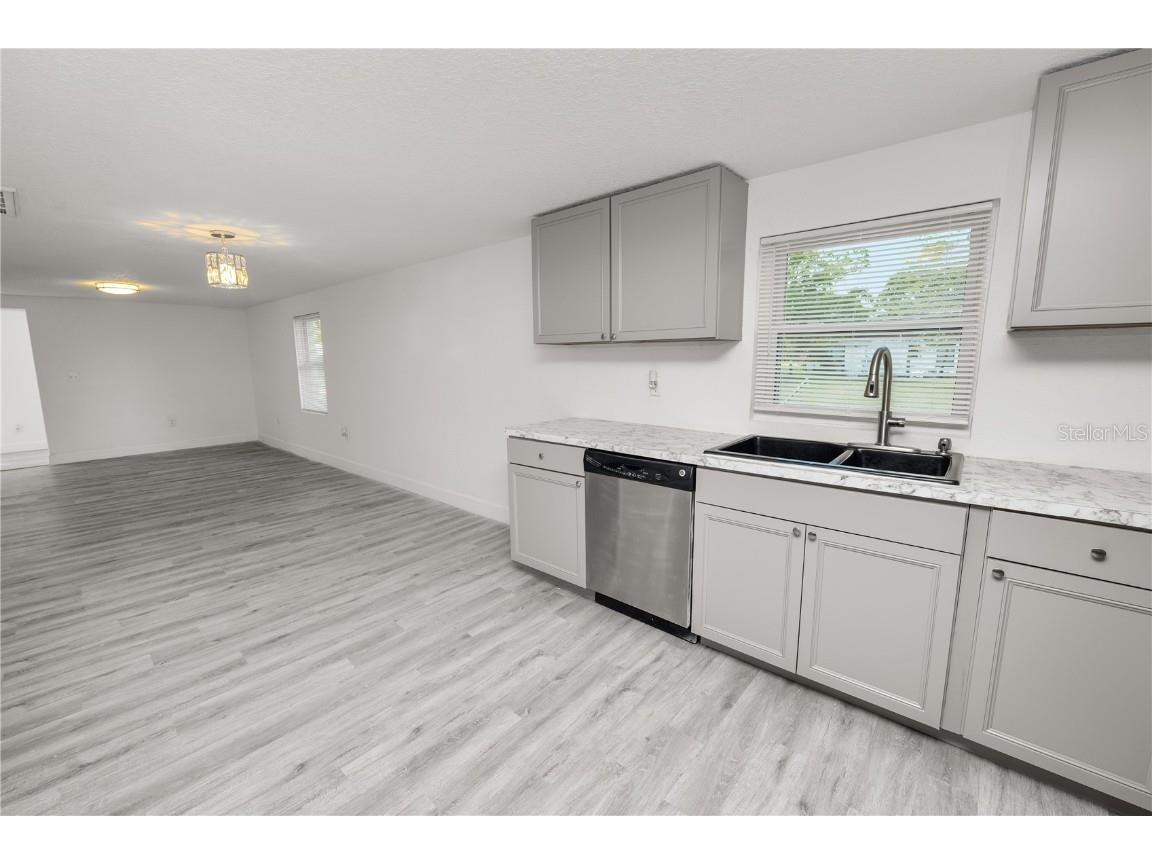 910 E Warren Street Plant City FL 33563 L4956727 image15