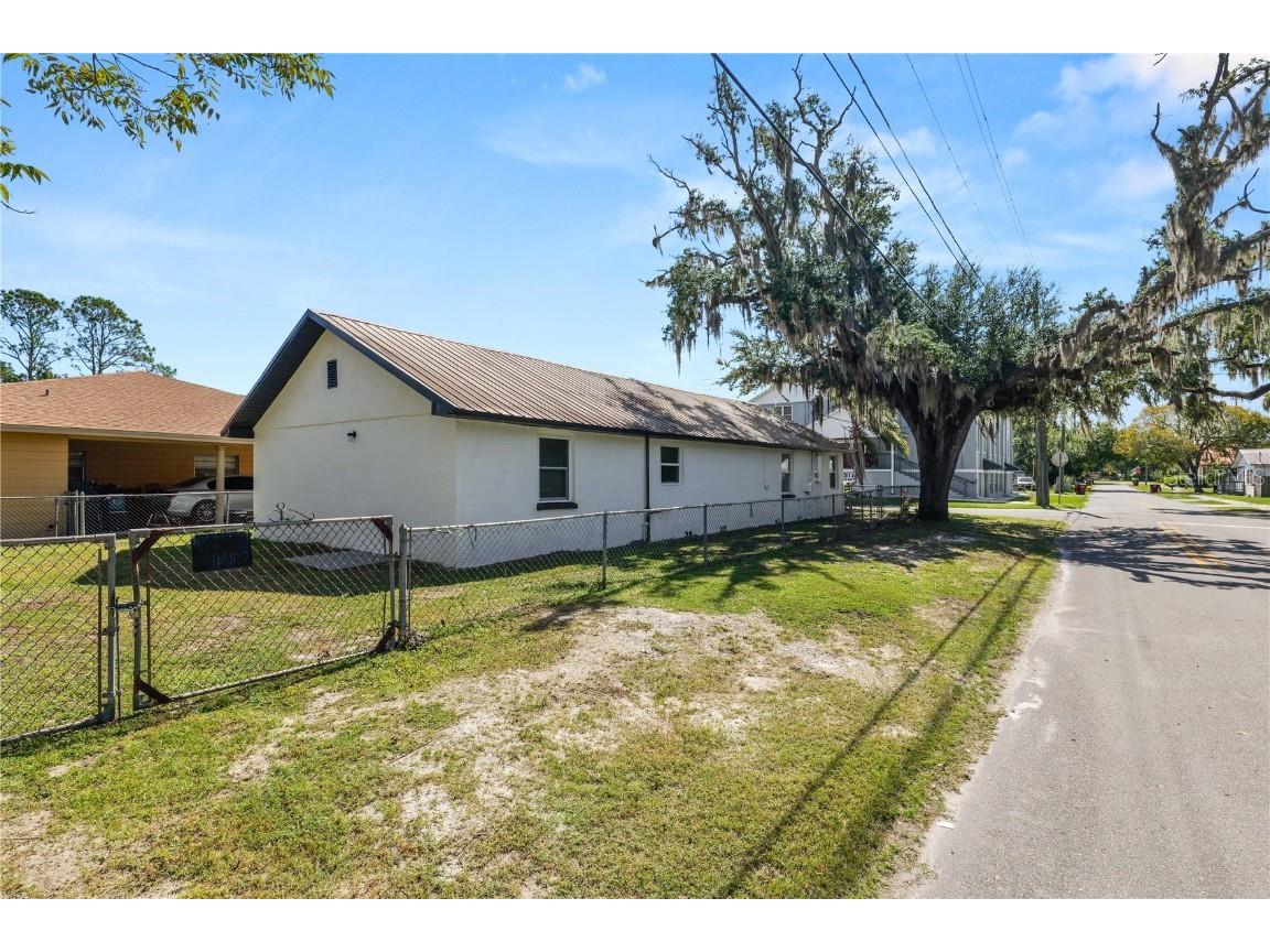 910 E Warren Street Plant City FL 33563 L4956727 image25