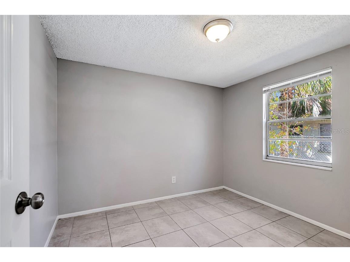 910 E Waters Avenue Tampa FL 33604 TB8450461 image17