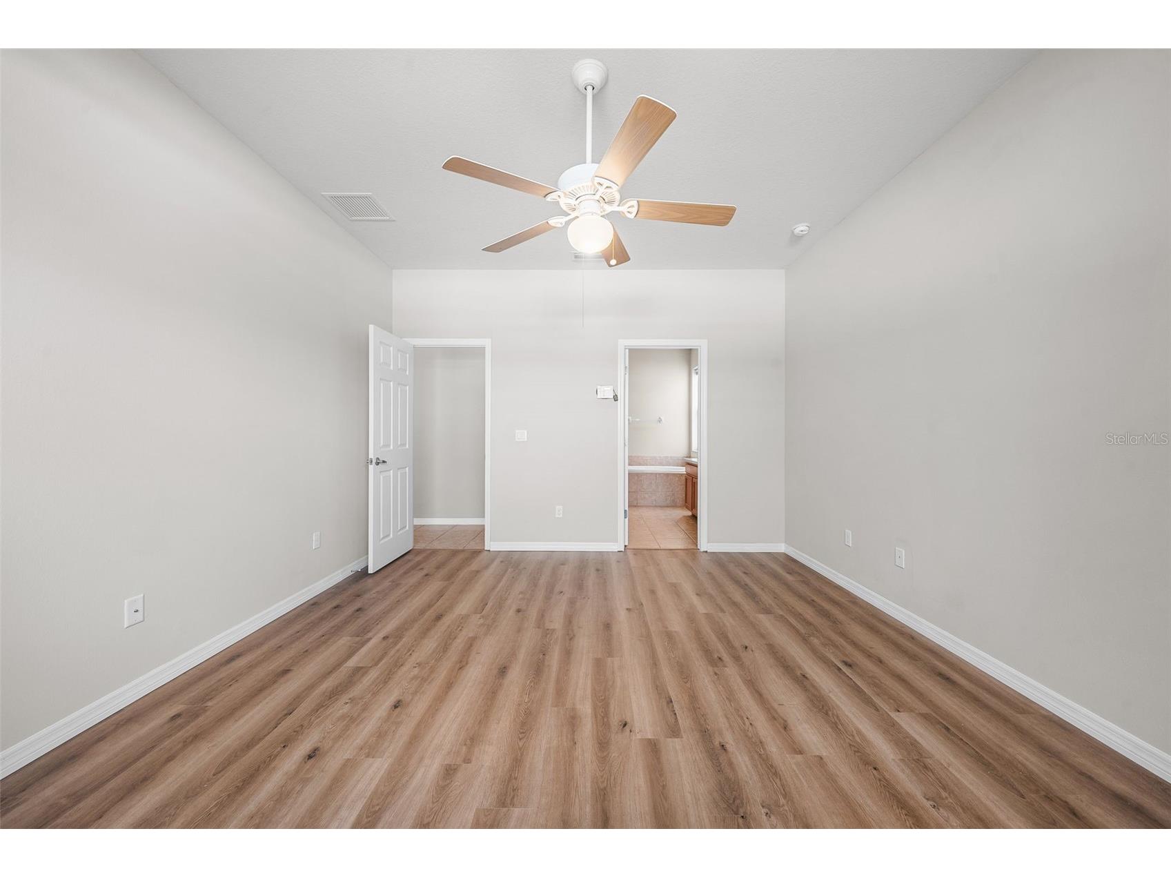 910 Fern Leaf Drive Ruskin FL 33570 TB8500411 image18