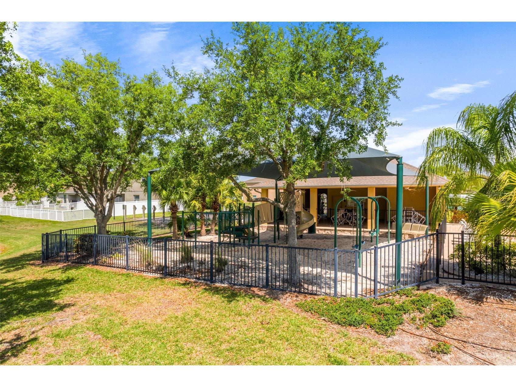 910 Fern Leaf Drive Ruskin FL 33570 TB8500411 image35