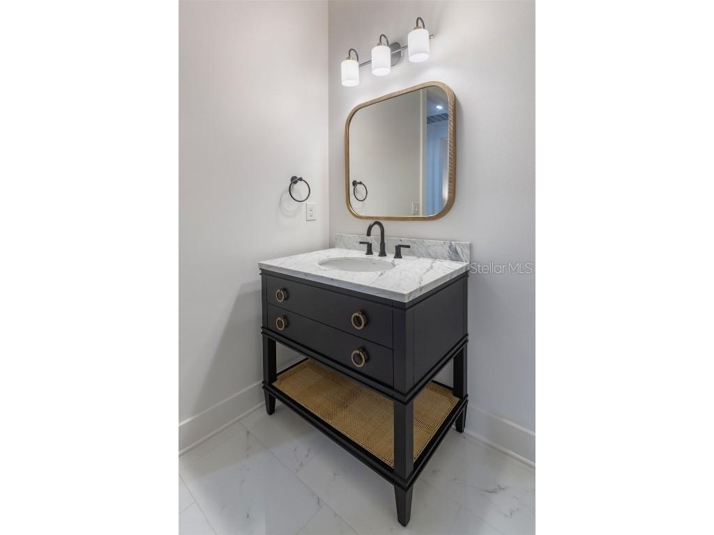 910 Golfview Street Orlando FL 32804 O6357868 image11