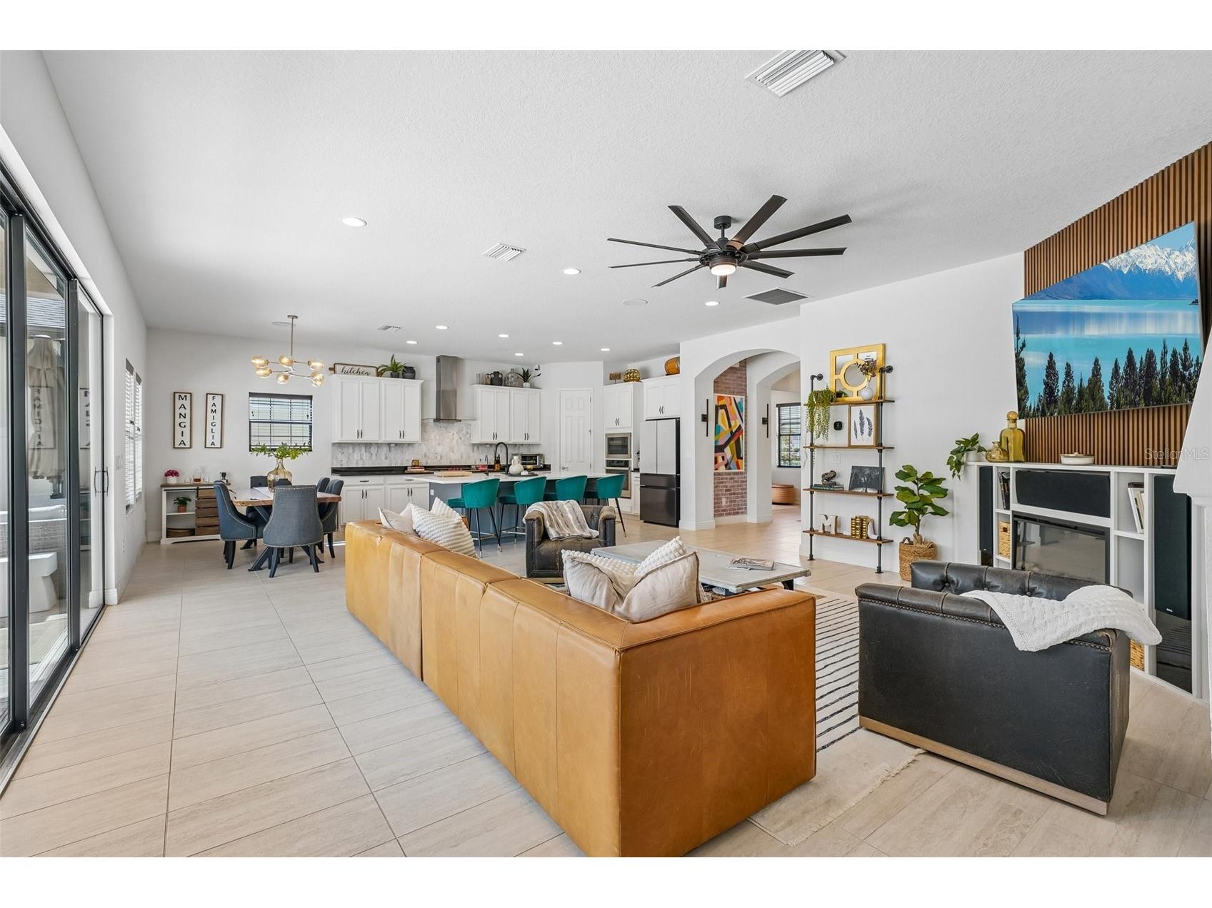 910 Grand Cresta Avenue Brandon FL 33511 TB8520427 image9