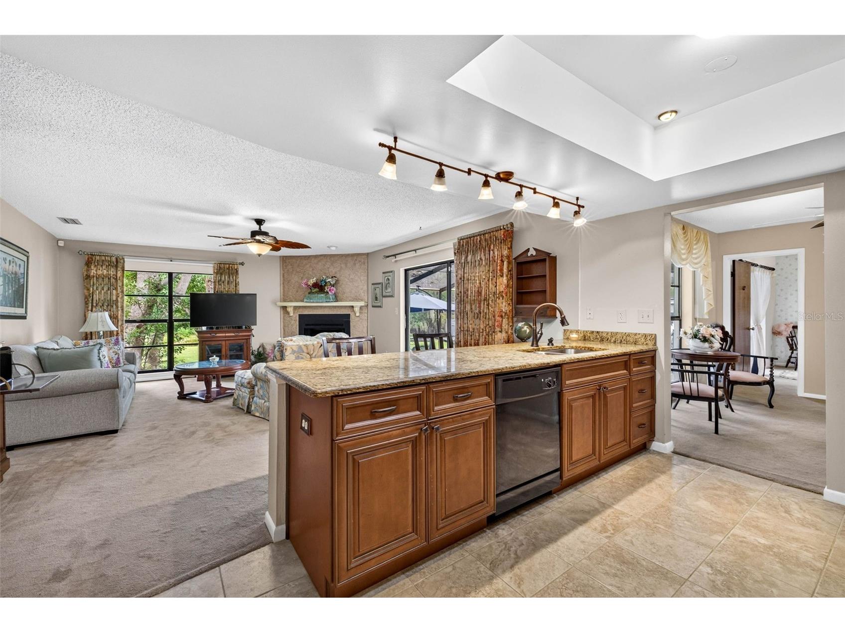 910 Hillside Drive Lutz FL 33549 - LAKE KEEN TB8520451 image10