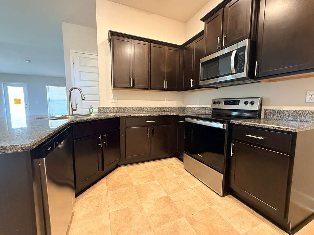 910 Hudson Valley Drive Kissimmee FL 34759 S5144081 image9