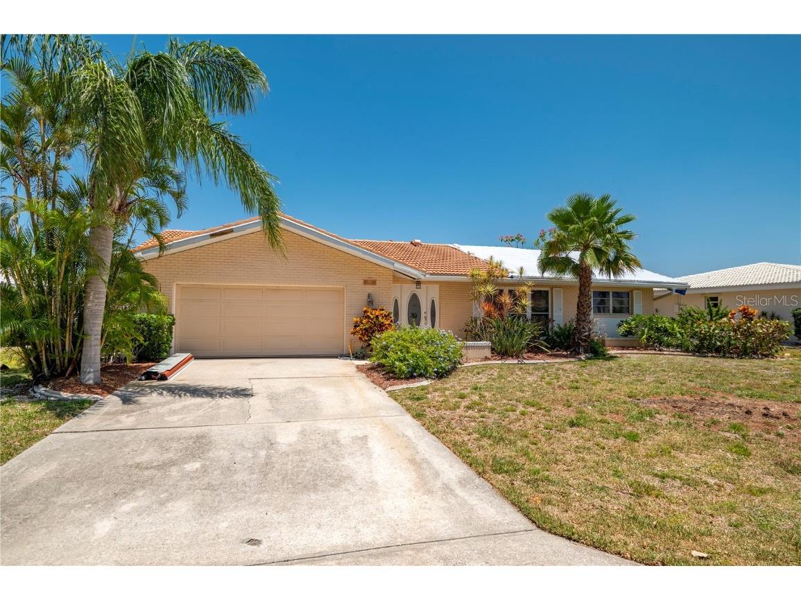 910 Juno Drive Punta Gorda FL 33950 C7475716 image1