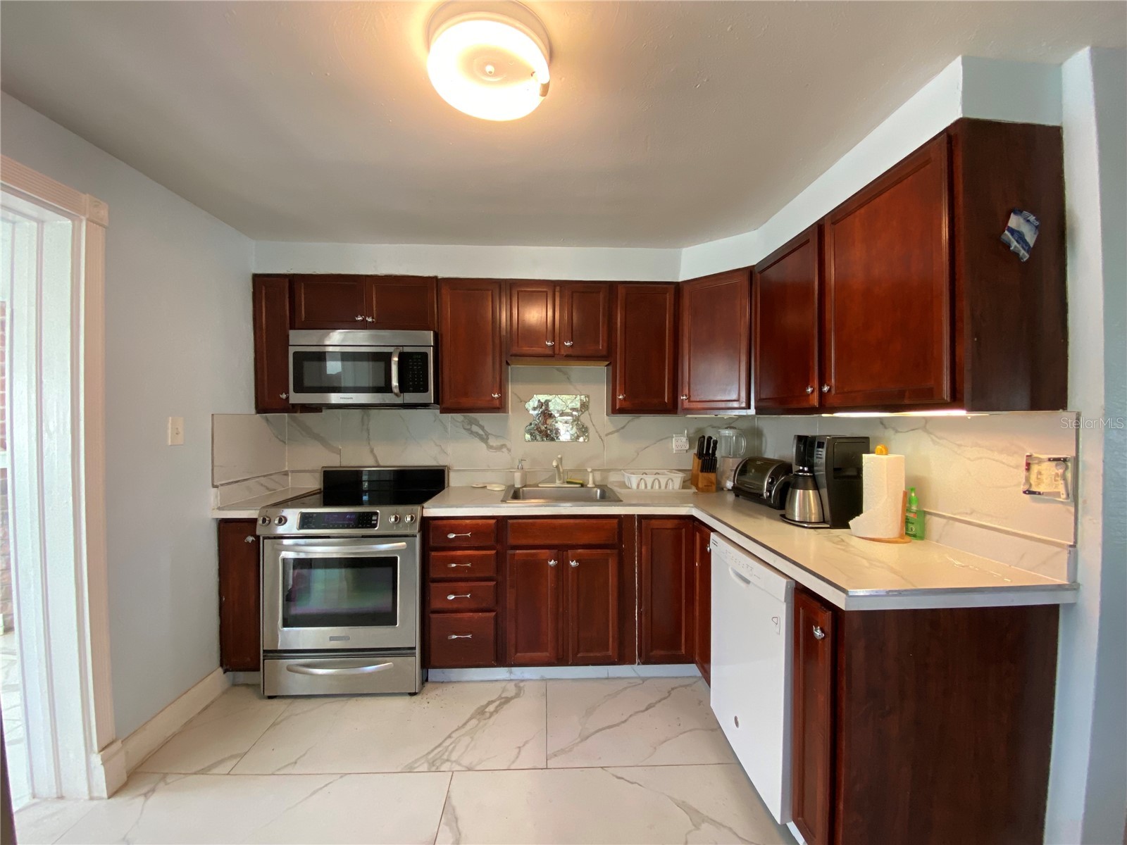 910 Lake Avenue Edgewater FL 32132 O6081908 image7
