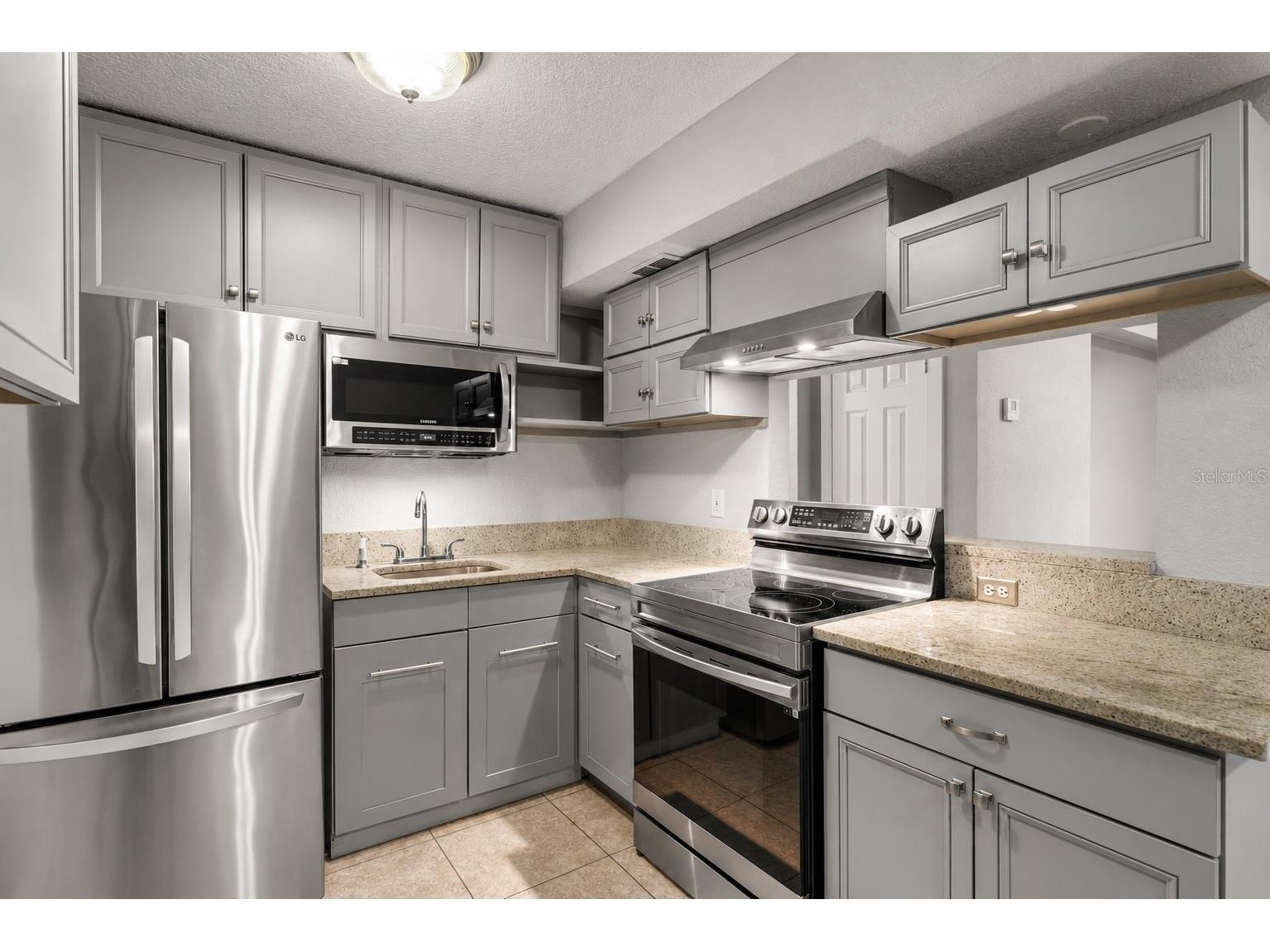 910 Lake Destiny Road #B Altamonte Springs FL 32714 V4950106 image3