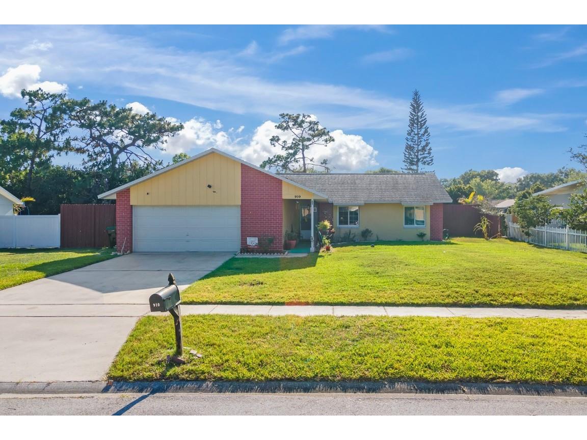 910 Mosshart Lane Orlando FL 32825 O6110476 image1