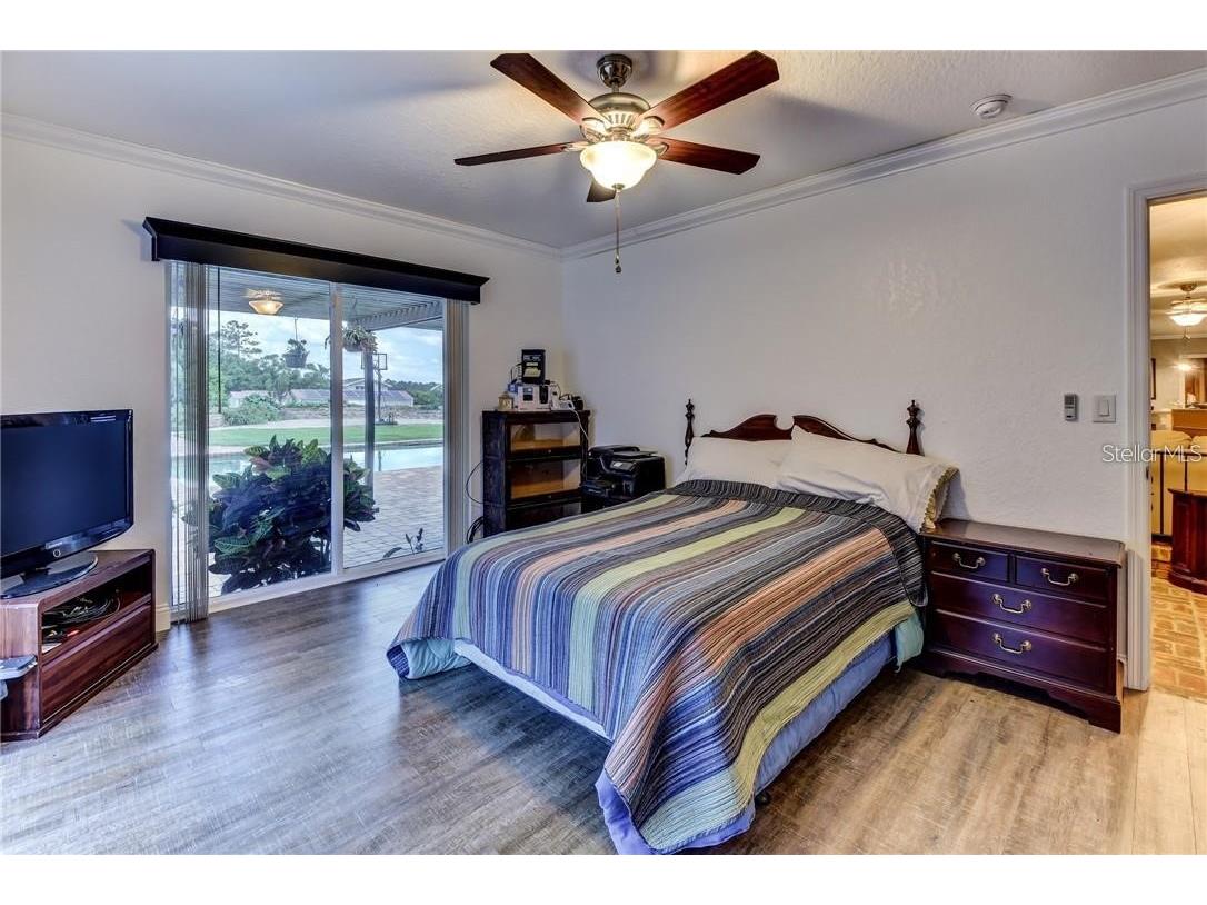 910 N Kepler Road Deland FL 32724 - LAKE TALMADGE V4942014 image17