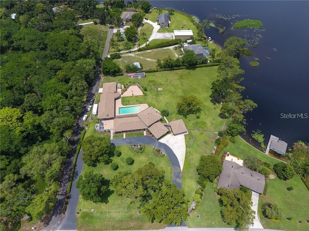 910 N Kepler Road Deland FL 32724 - LAKE TALMADGE V4942014 image51