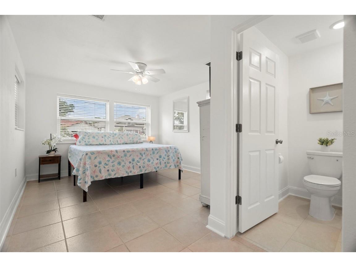 910 Palmetto Drive Safety Harbor FL 34695 TB8427890 image13