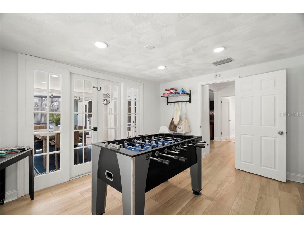 910 Palmetto Drive Safety Harbor FL 34695 TB8427890 image26