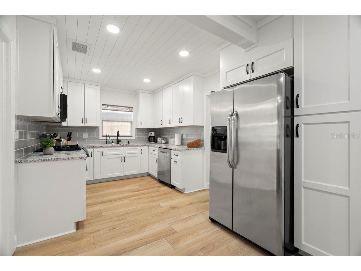 910 Palmetto Drive Safety Harbor FL 34695 TB8427890 image3