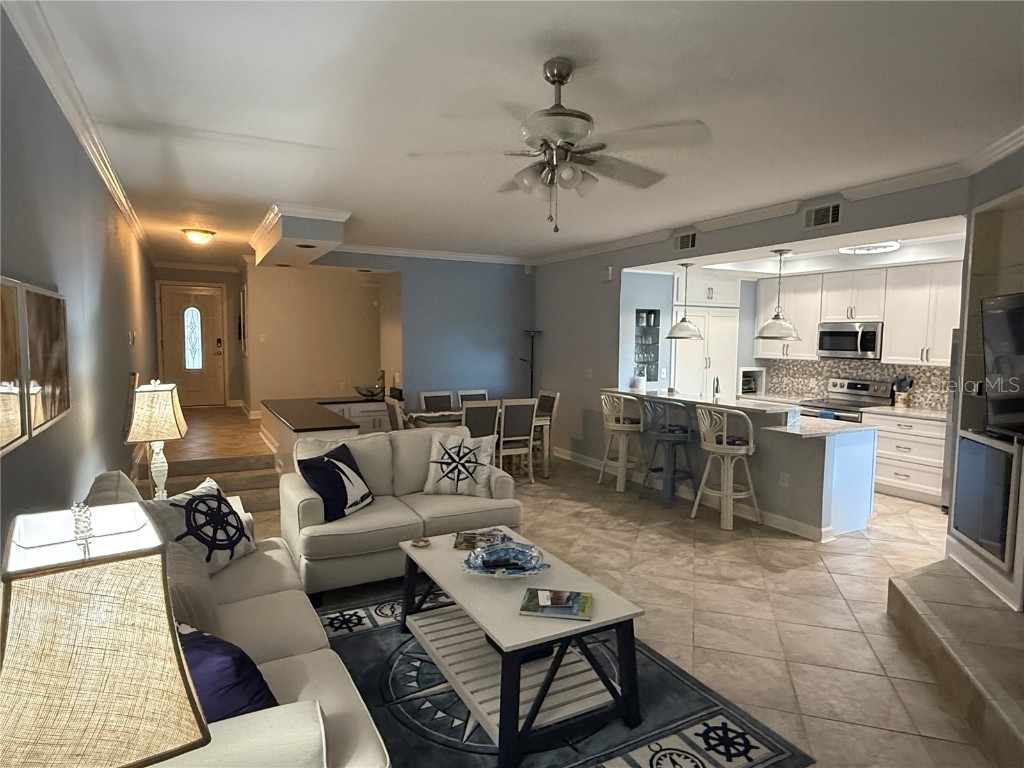 910 Pinellas Bayway S #103 Tierra Verde FL 33715 TB8423376 image11