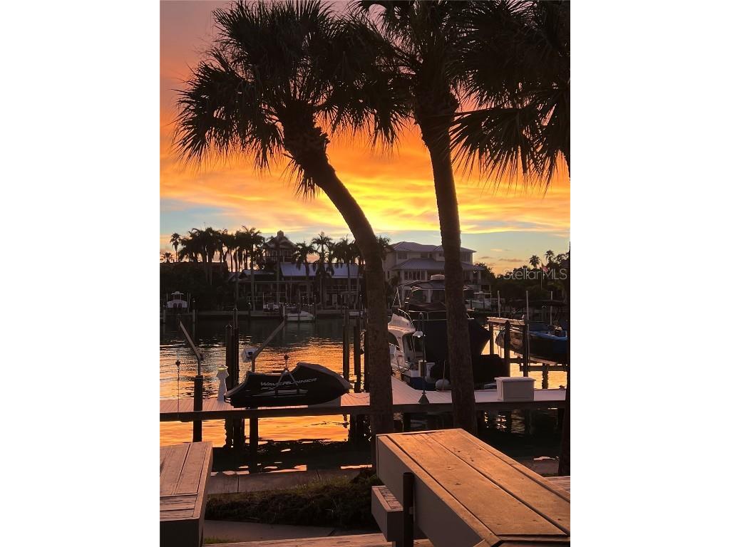 910 Pinellas Bayway S #103 Tierra Verde FL 33715 TB8423376 image4