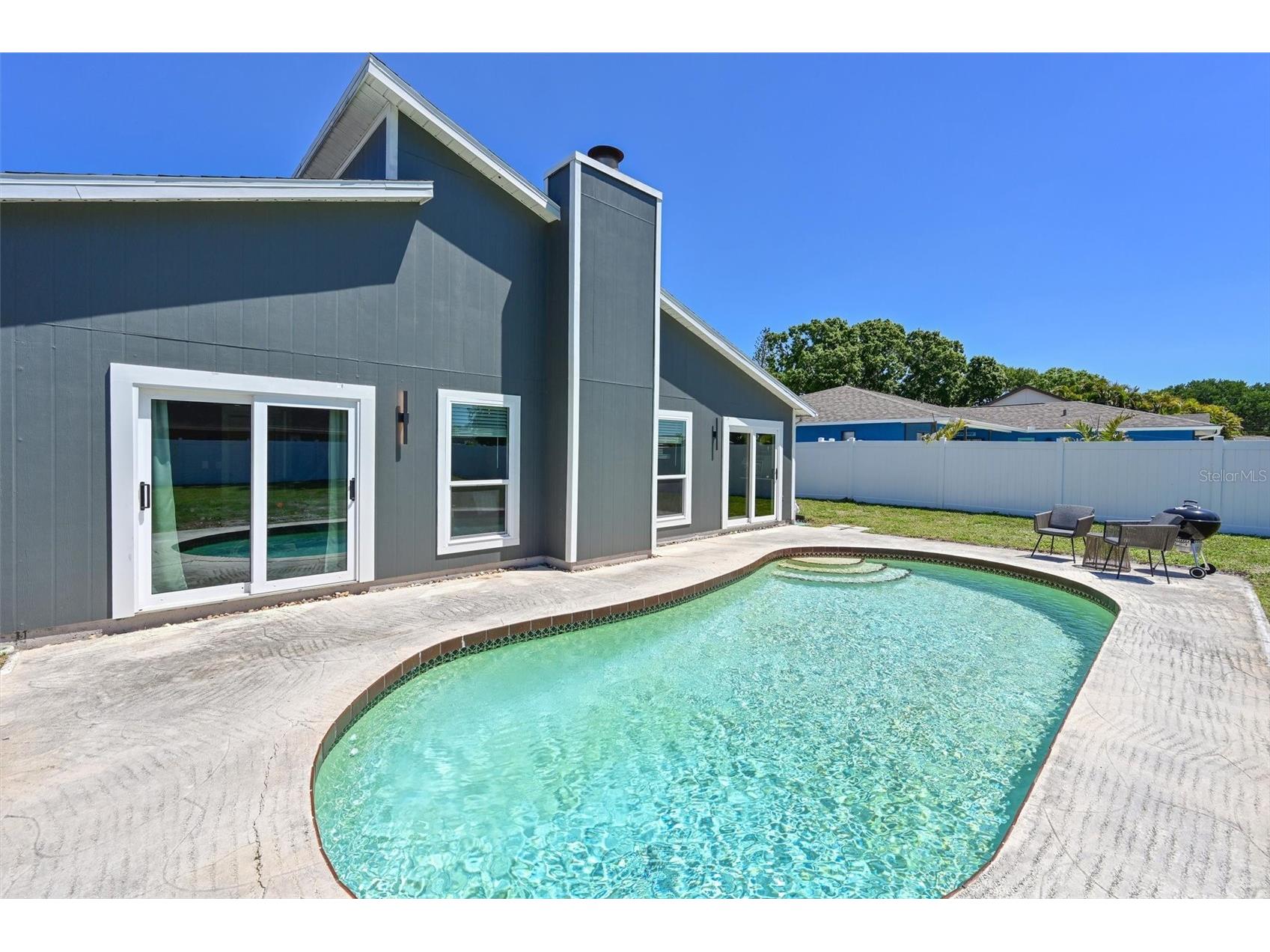 910 Plum Tree Lane Sarasota FL 34243 A4690735 image23