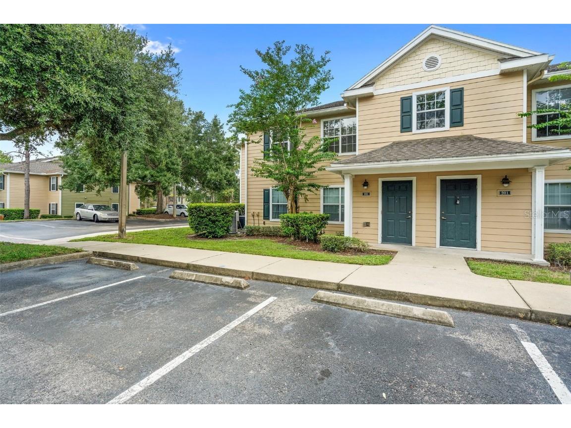 910 Regatta Bay Drive #5-201 Orange City FL 32763 V4943740 image3