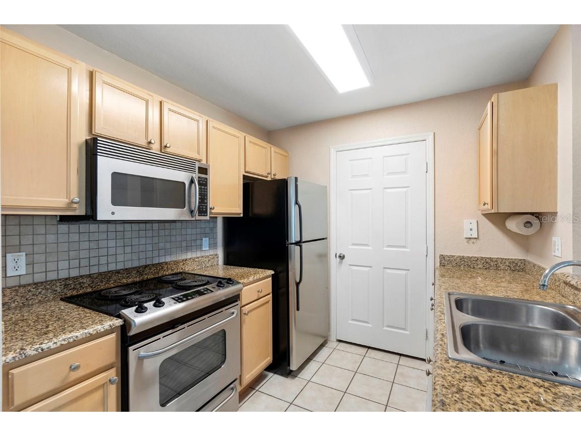 910 Regatta Bay Drive #5-201 Orange City FL 32763 V4943740 image8