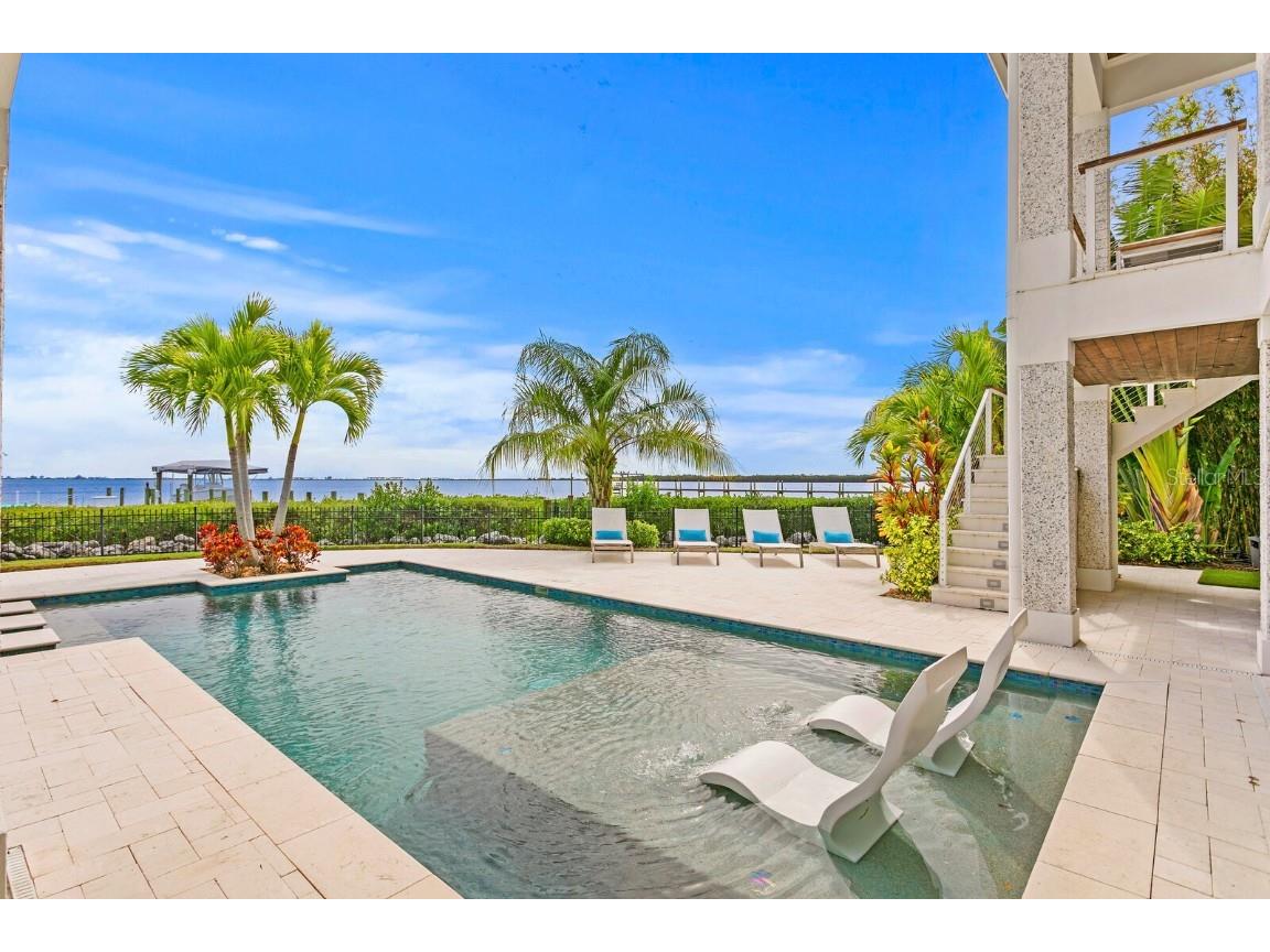 910 S Bayshore Boulevard Safety Harbor FL 34695 T3505597 image1