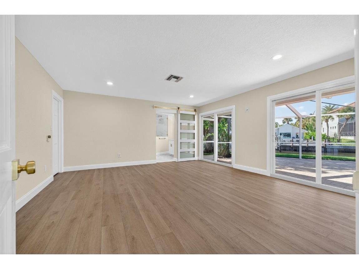 910 Siesta Key Place Sarasota FL 34242 A4670452 image18