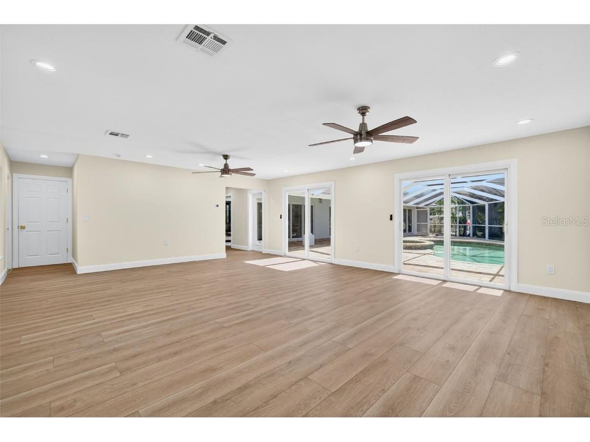 910 Siesta Key Place Sarasota FL 34242 A4670452 image23