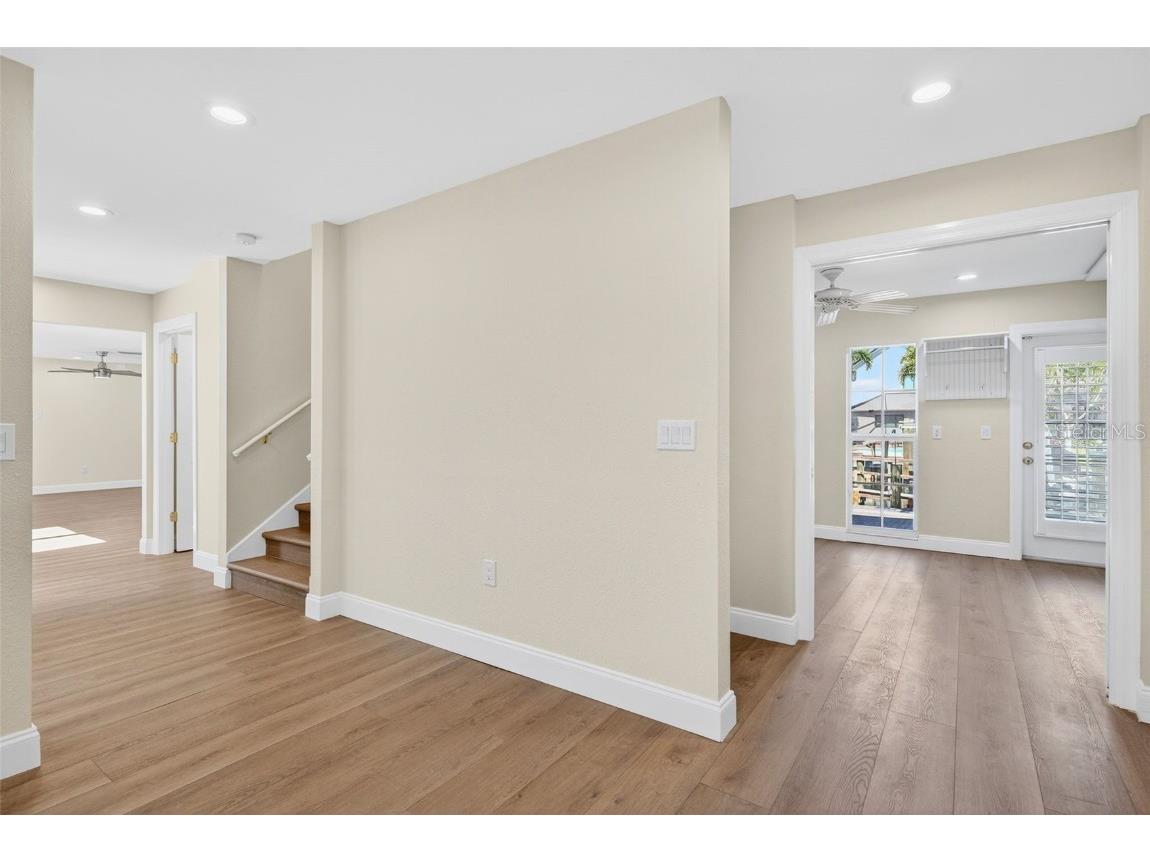 910 Siesta Key Place Sarasota FL 34242 A4670452 image41